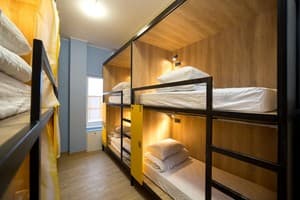 Хостел Hotel Bee Station. Место в общем 10-местном номере  5