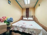 В центре Киева по ул.Саксаганского 7