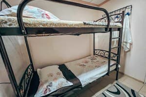 Мини-отель В центре Киева по ул.Саксаганского. Эконом двухместный Номер с двухъярусной кроватью ID: [503679] 3